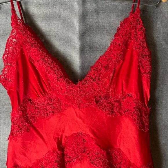 En Saison Red Frankie Midi Dress - Picture 3 of 3